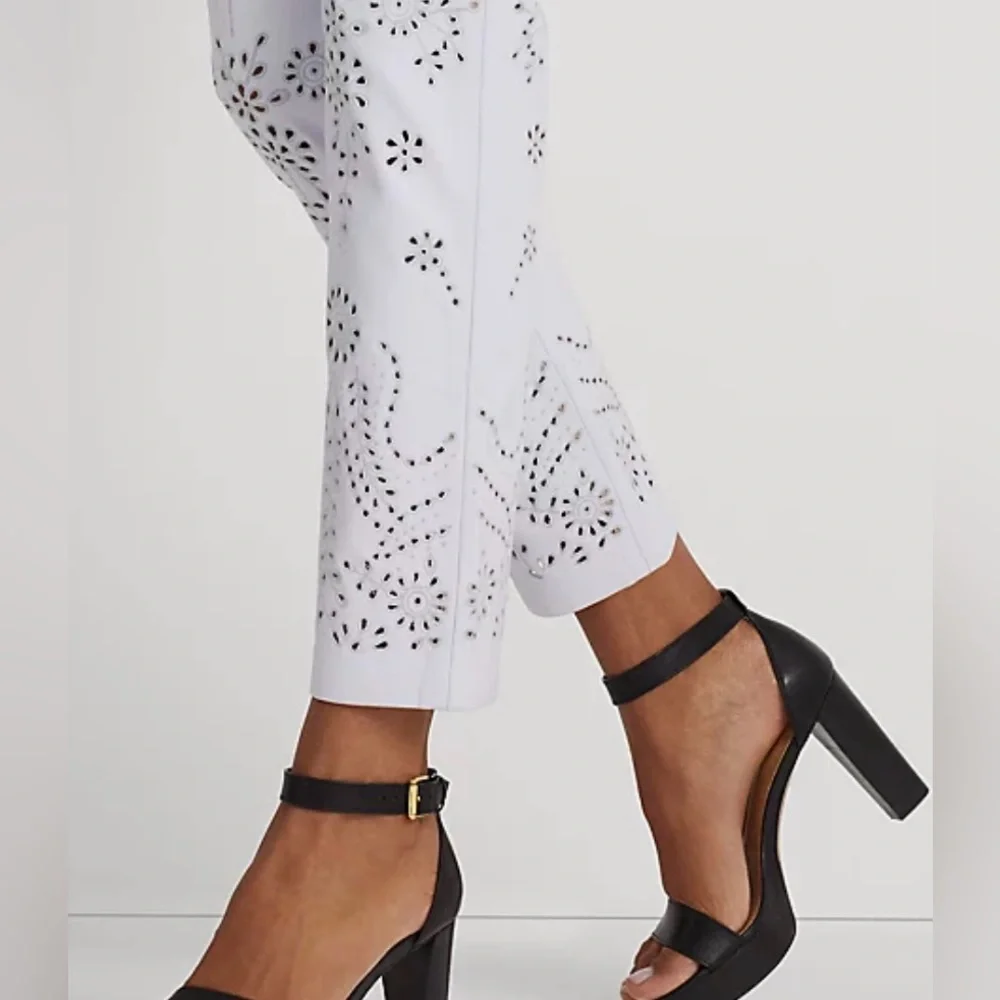 Ralph Lauren Eyelet-Embroidered Leather Ankle Pant White - Picture 4 of 7